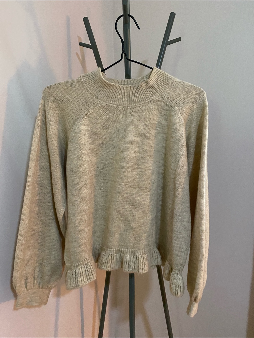 Mango Cream Ruffle-Hem Crewneck Sweater